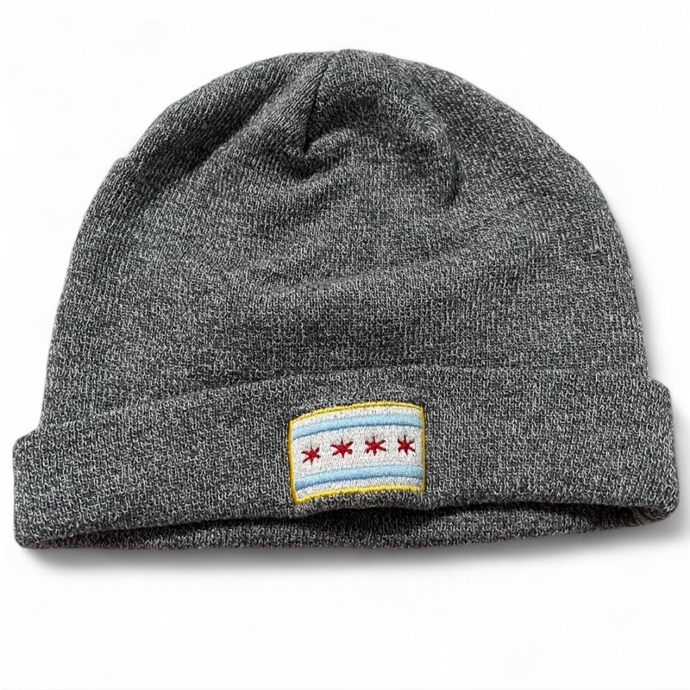 Lids Gray Beanie with Chicago Flag Patch